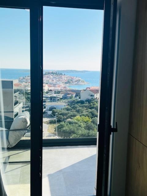 Apartment Milisa Primosten